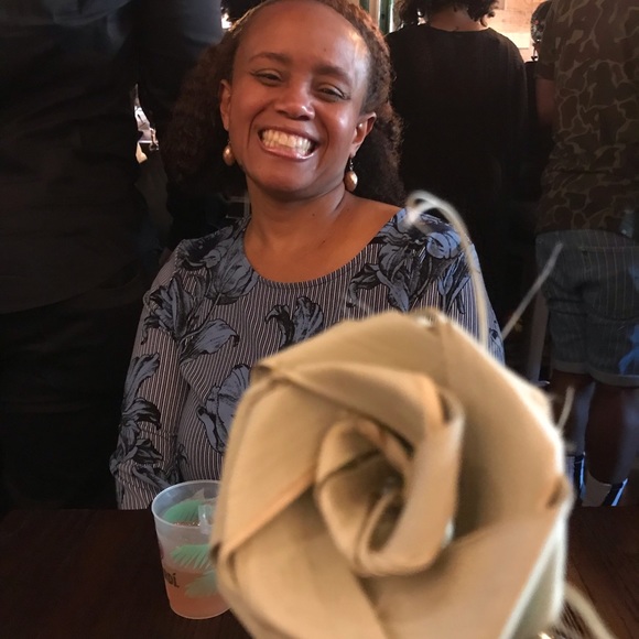 Meet your Posher, Chiante - Picture 2 of 2